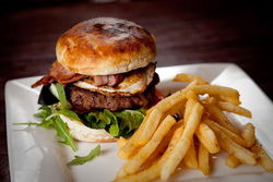 Cross Keys Hotel - Lennox Head Accommodation 3