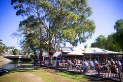 Anglers Tavern - Lennox Head Accommodation 3