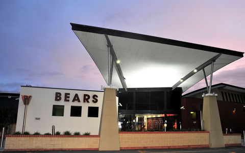 Burleigh Bears - Lennox Head Accommodation 4