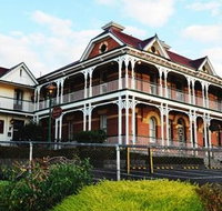 Old England Hotel - Lennox Head Accommodation