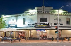Arab Steed Hotel - Lennox Head Accommodation 2