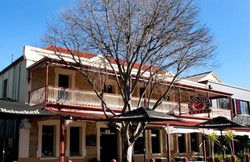 Seven Stars Hotel - Lennox Head Accommodation 0