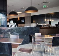 The Cremorne Hotel - Lennox Head Accommodation