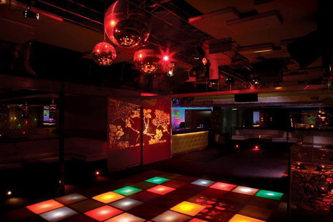 Elsewhere Bar - Lennox Head Accommodation 3