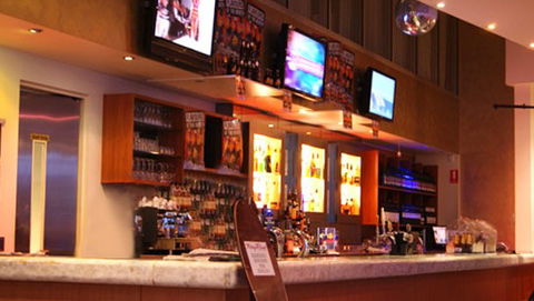 Ferry Road Tavern - Lennox Head Accommodation 2