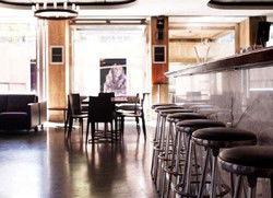 Martin Place Bar - Lennox Head Accommodation 1