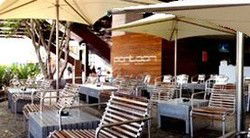 Pontoon Bar - Lennox Head Accommodation 3