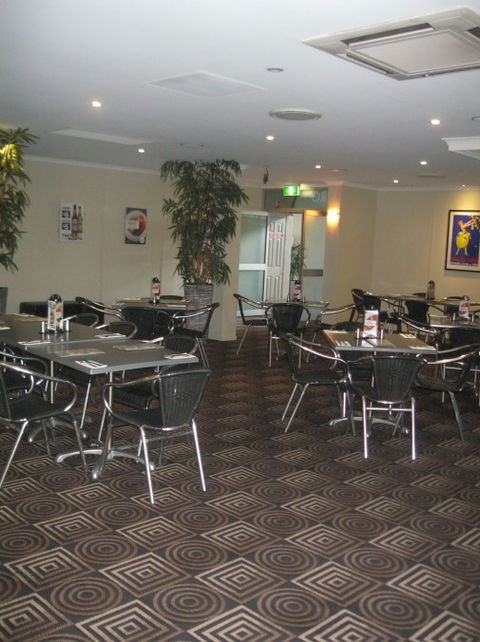 Cleveland Tavern - Lennox Head Accommodation 6