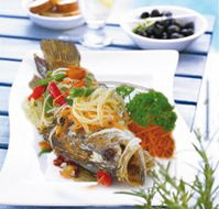 Siam Samrarn Thai Restaurant - Lennox Head Accommodation