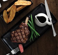 Motion Bar  Grill - Lennox Head Accommodation