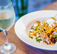 PAUL'S SEAFOOD ON GOUGER - Lennox Head Accommodation