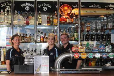 PAUL'S SEAFOOD ON GOUGER - Lennox Head Accommodation 2
