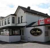 River Arms Hotel - Lennox Head Accommodation
