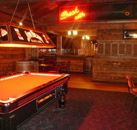 Spurs Saloon - Lennox Head Accommodation