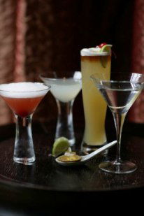 Zeta Bar - Lennox Head Accommodation 1