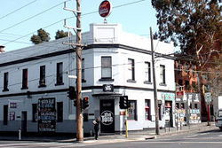 The Tote - Lennox Head Accommodation 2