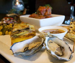 The Lounge Hotel - Lennox Head Accommodation 3