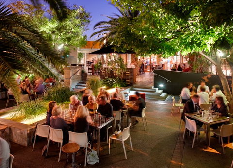 Brisbane Hotel - Lennox Head Accommodation 3