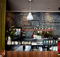 A Bite to Eat a Drink as Well - Lennox Head Accommodation
