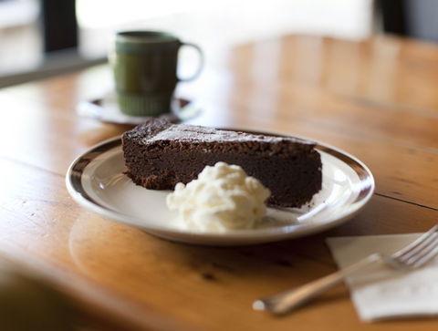 A Bite To Eat, A Drink As Well - Lennox Head Accommodation 1