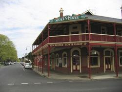 Ryans Hotel - Lennox Head Accommodation 0
