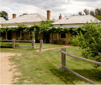 Yackandandah VIC Lennox Head Accommodation