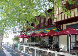 Flanagans Border Inn Hotel - Lennox Head Accommodation 0