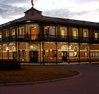 The Grand Terminus Hotel - Lennox Head Accommodation