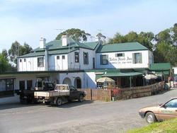 Robin Hood Hotel - Lennox Head Accommodation 0