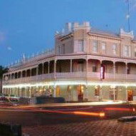 The Rose Hotel - Victoria Street Bar - Lennox Head Accommodation 0