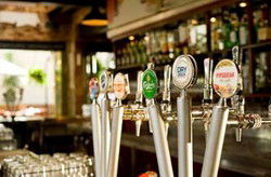 Queens Tavern - Lennox Head Accommodation 0