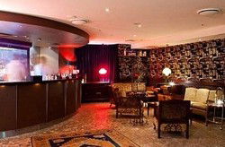 White Revolver - Lennox Head Accommodation 0