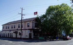 Flanagans Border Inn Hotel - Lennox Head Accommodation 1
