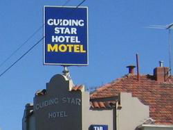 Guiding Star Hotel - Lennox Head Accommodation 1