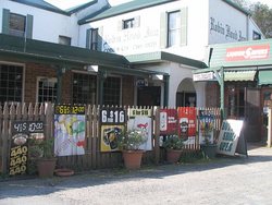 Robin Hood Hotel - Lennox Head Accommodation 1