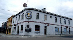 Club Hotel Bairnsdale - Lennox Head Accommodation 2