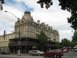 Shamrock Hotel Bendigo - Lennox Head Accommodation 2