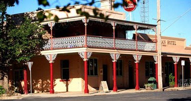Hibernian Hotel Beechworth - Lennox Head Accommodation 1