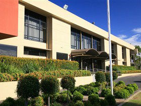 The Grange Golf Club - Lennox Head Accommodation 1
