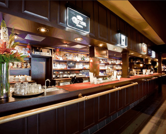 Civic Pub - Lennox Head Accommodation 1
