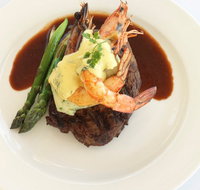 Helm Bar and Bistro - Lennox Head Accommodation