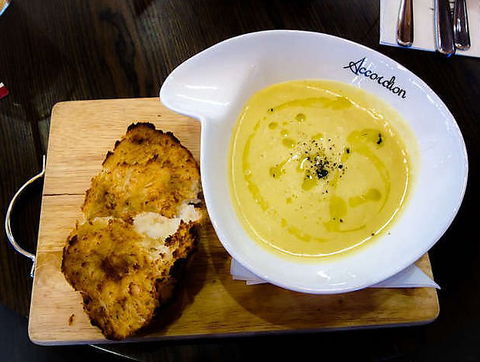 Accordion Cafe & Restaurant - Lennox Head Accommodation 1