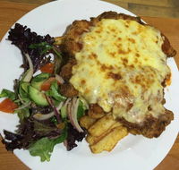 Coomera Waters Tavern - Lennox Head Accommodation