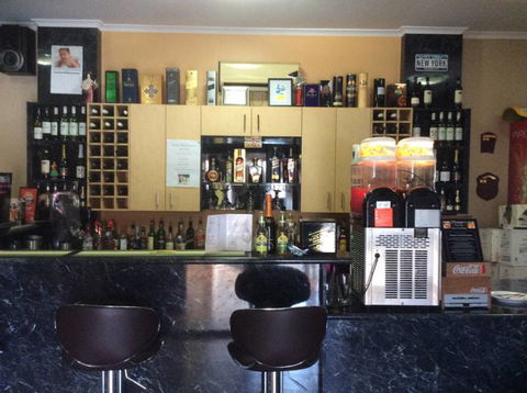 D'Amato's Family Restaurant - Lennox Head Accommodation 4