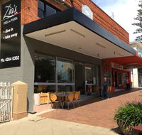 Zias Caff - Lennox Head Accommodation