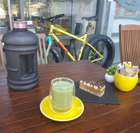 Gobblegutz Espresso Bar  Gourmet Food Store - Lennox Head Accommodation