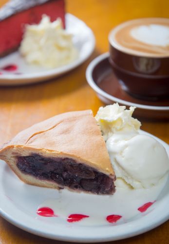 Andy’s Cherry Pie Cafe - Lennox Head Accommodation 1
