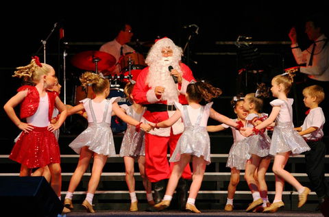 Albury Carols By Candlelight - Lennox Head Accommodation 2