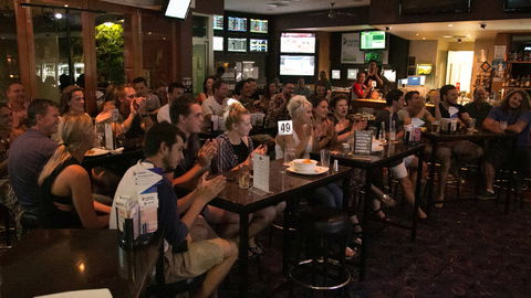 Based Comedy At The Dog And Parrot Tavern - Lennox Head Accommodation 1