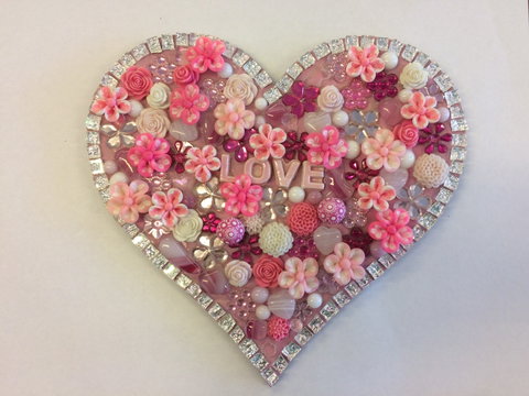 Flowers And Bling Mosaic Class For Kids - Lennox Head Accommodation 0